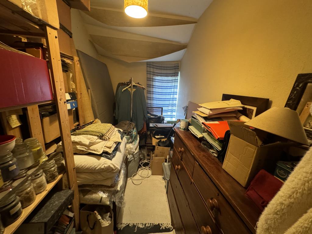 Lot: 137 - RESIDENTIAL FREEHOLD INVESTMENT AND FREEHOLD COMMUNAL LAND - view of bedroom two